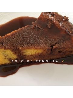 Foto de Bolo de cenoura 🥕